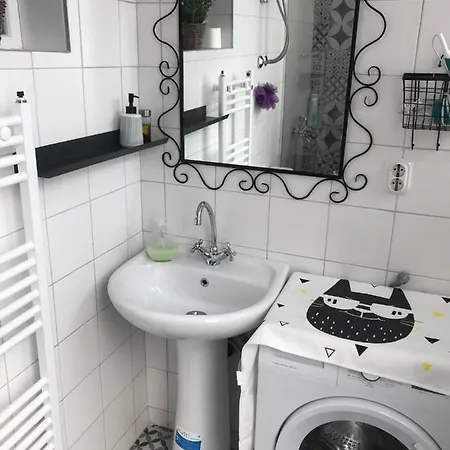 Luna 1 Apartament